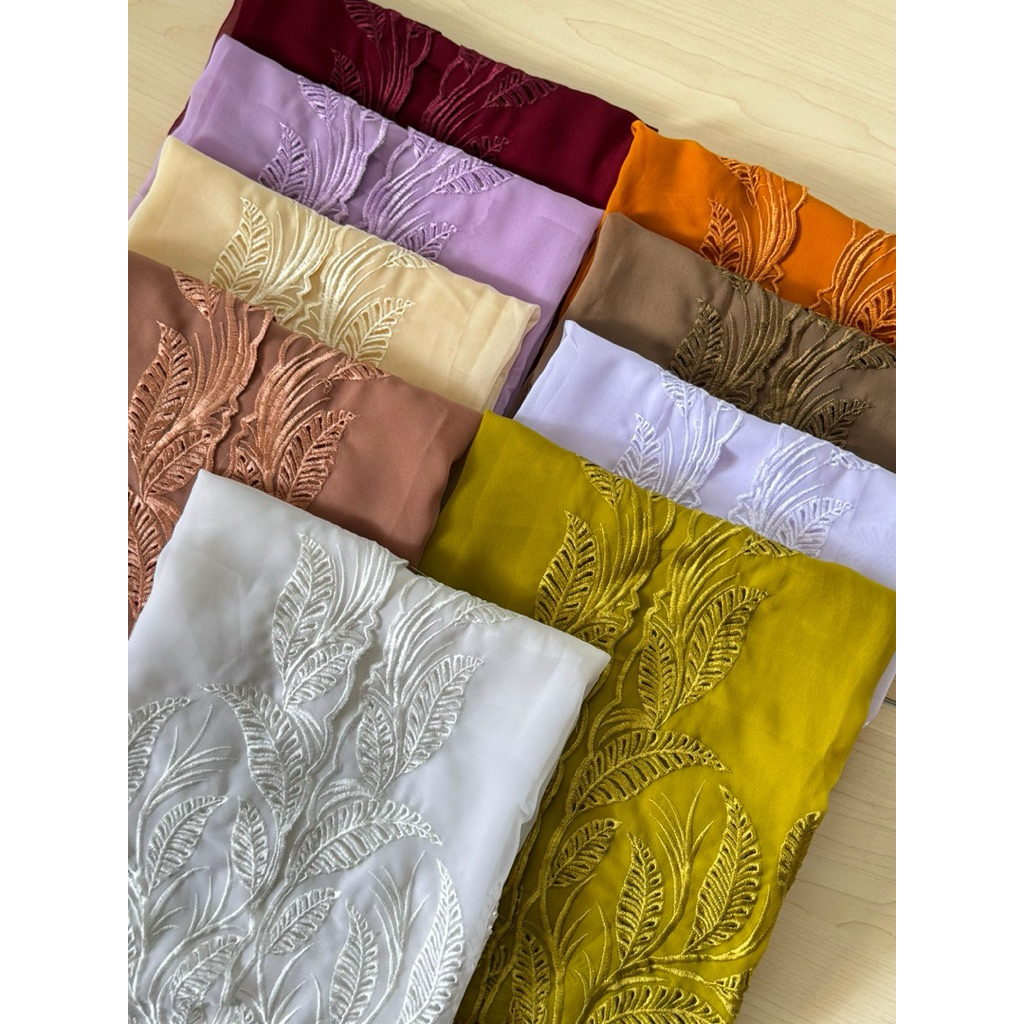 Kain Bordir motif daun || kain kebaya kuning || kain kebaya putih || kebaya kuning || bahan kebaya |