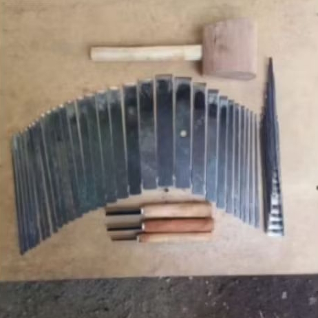 pahat tatah ukir kayu jepara berkualitas.