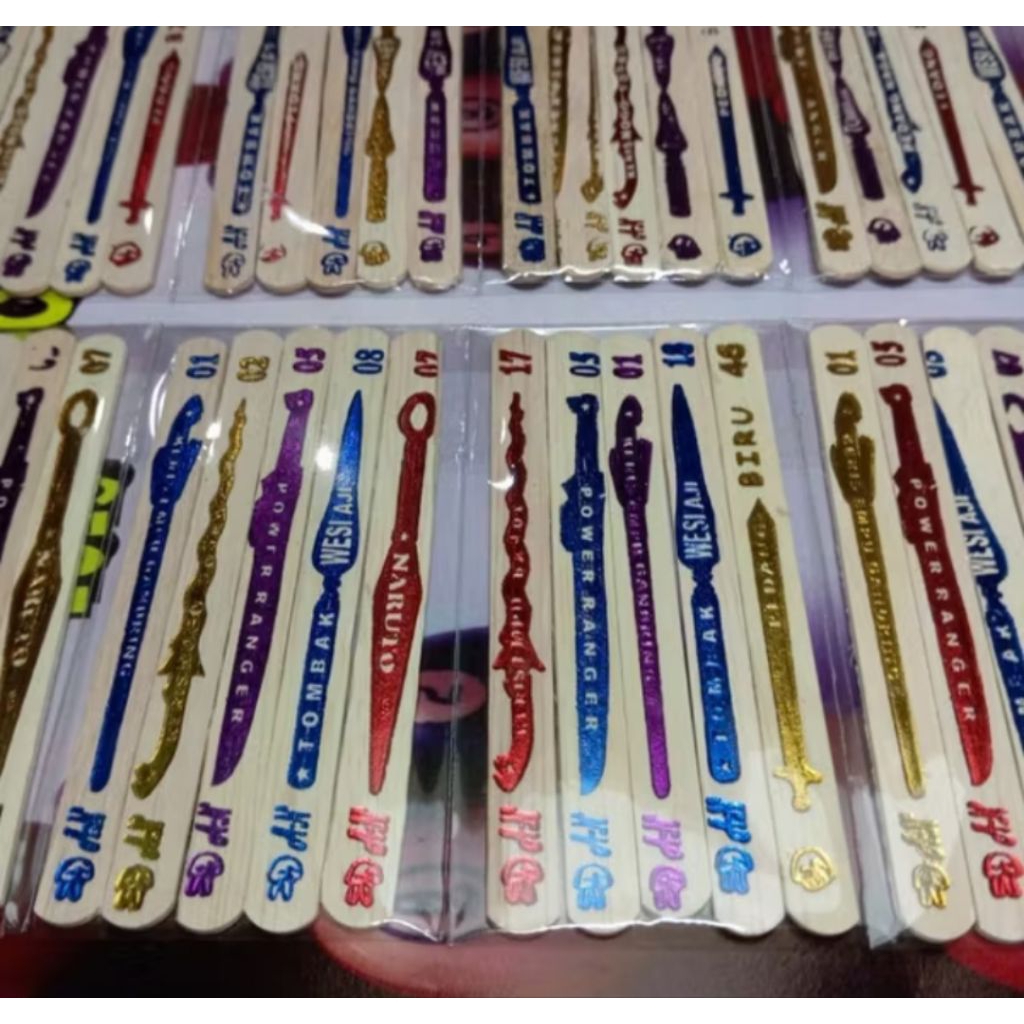 stik es krim mainan stik / stick es krim lembaran bermotif emas