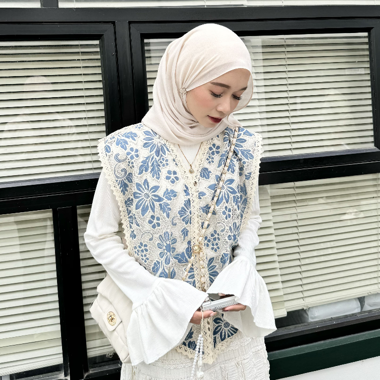 Delova Wardrobe - Hanum Vest Rompi Brukat Bordir Modern Wanita