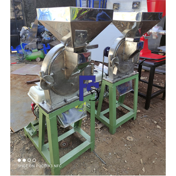 Mesin Penepung Gula Semut Diskmill DSS 45 Penggerak Mesin Diesel Dongfeng 24 PK, Starter