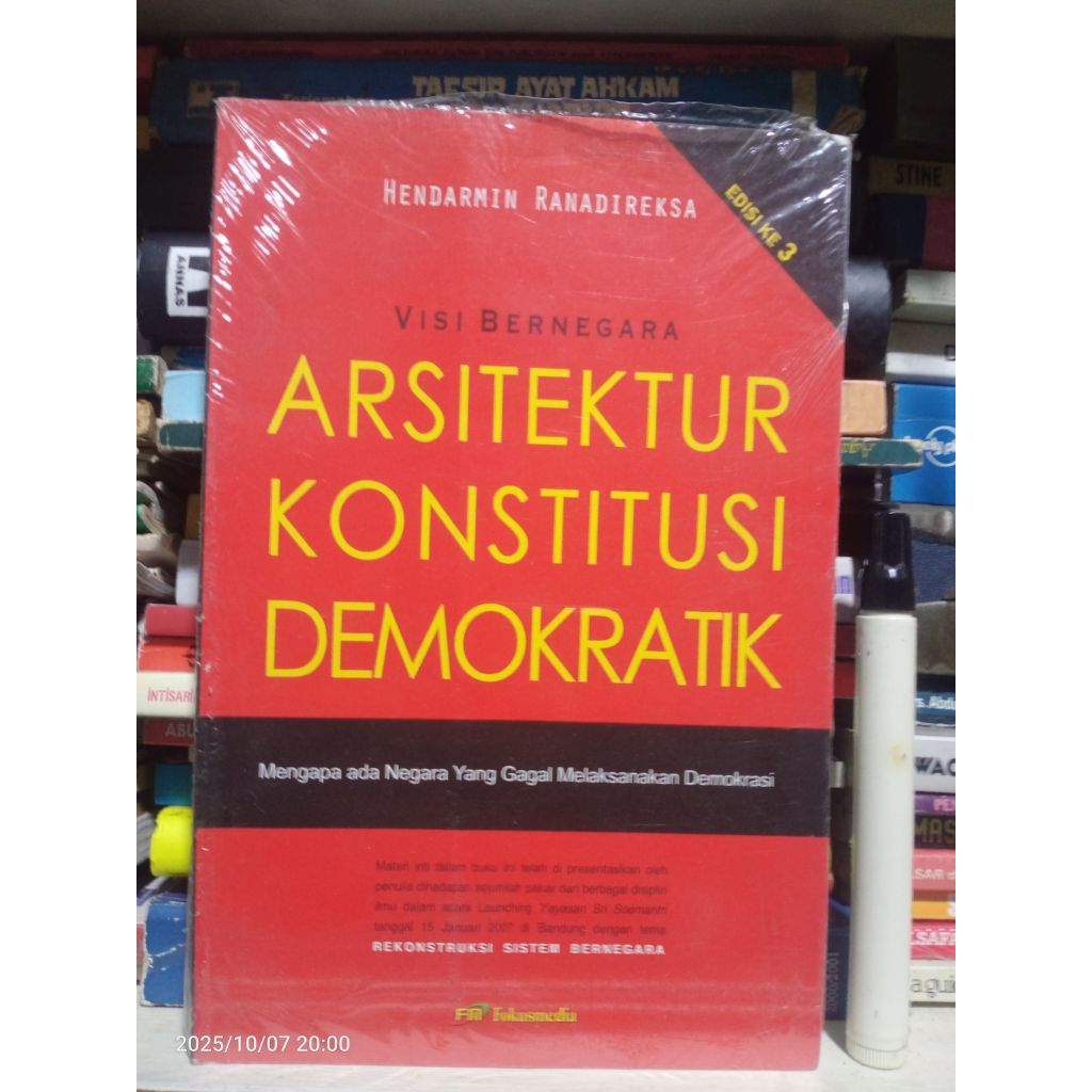 BUKU SOSPOL: ARSITEKTUR KONSTITUSI DEMOKRASI