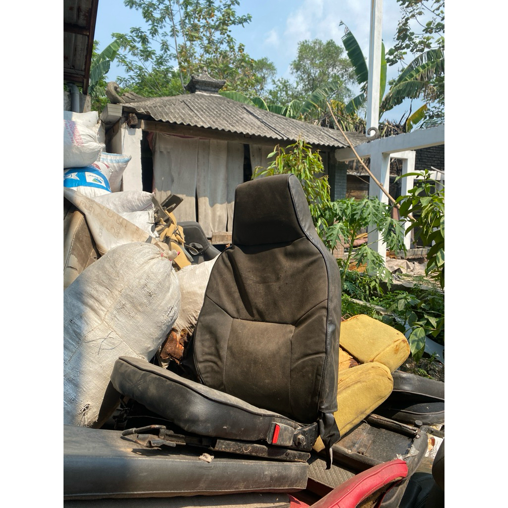 1 Set Jok Truk Canter Bekas 1 Baris