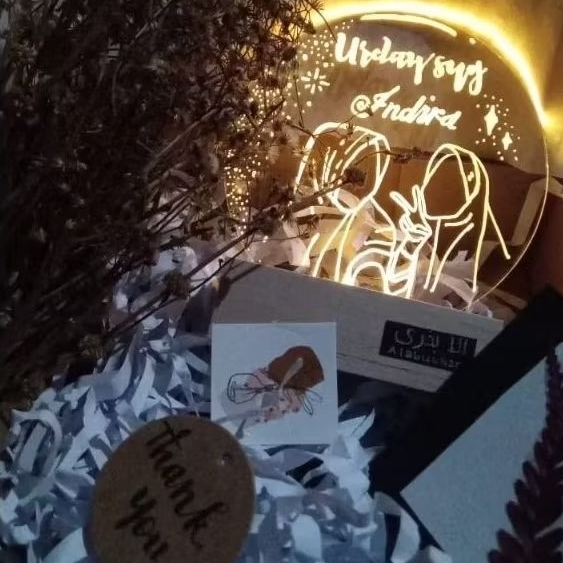 COD GIFTBOX AKRILIK/AKRILIK BENTUK BULAT KECIL/AKRILIK CUSTOM/KADOUNIK/KADO ULANG TAHUN/KADO PERNIKA