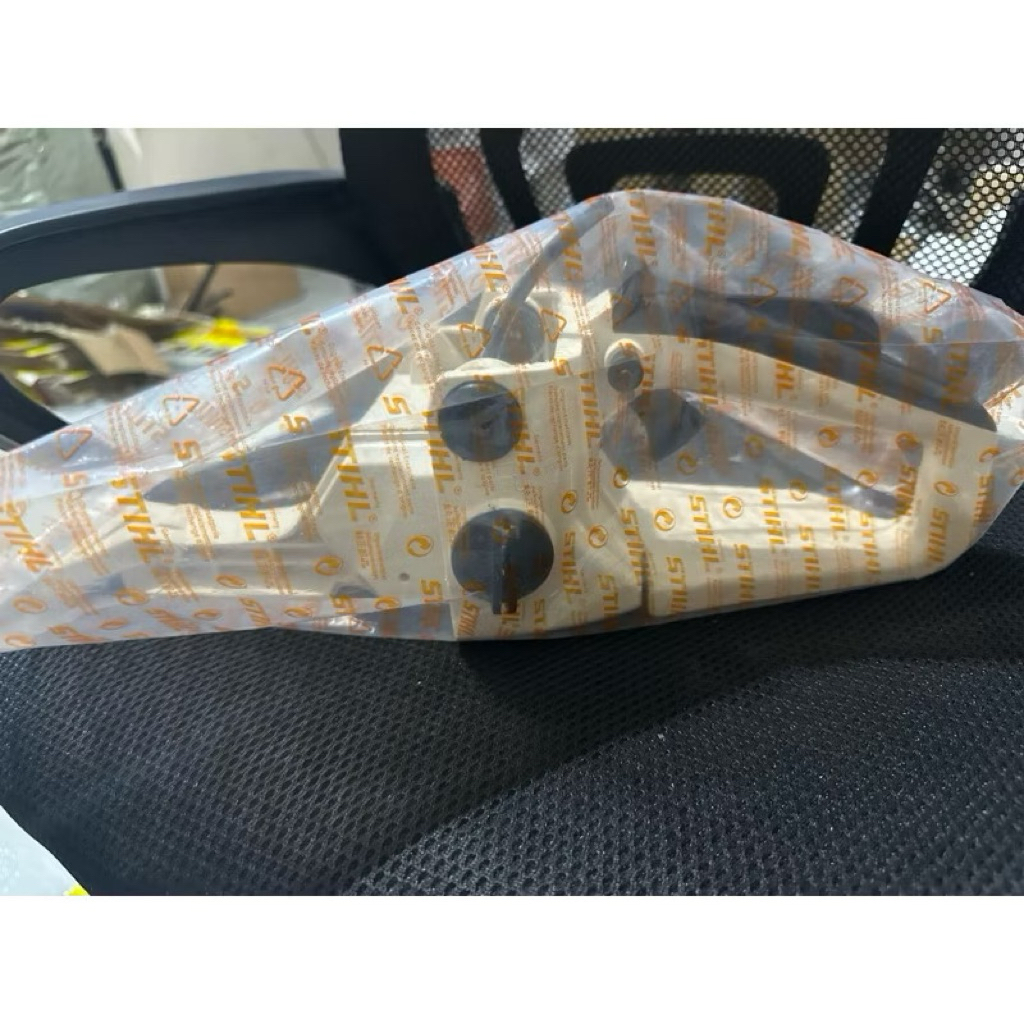 BODY CHAINSAW/TANGKI MINYAK CHAINSAW 5200/5800 STIHL ORIGINAL