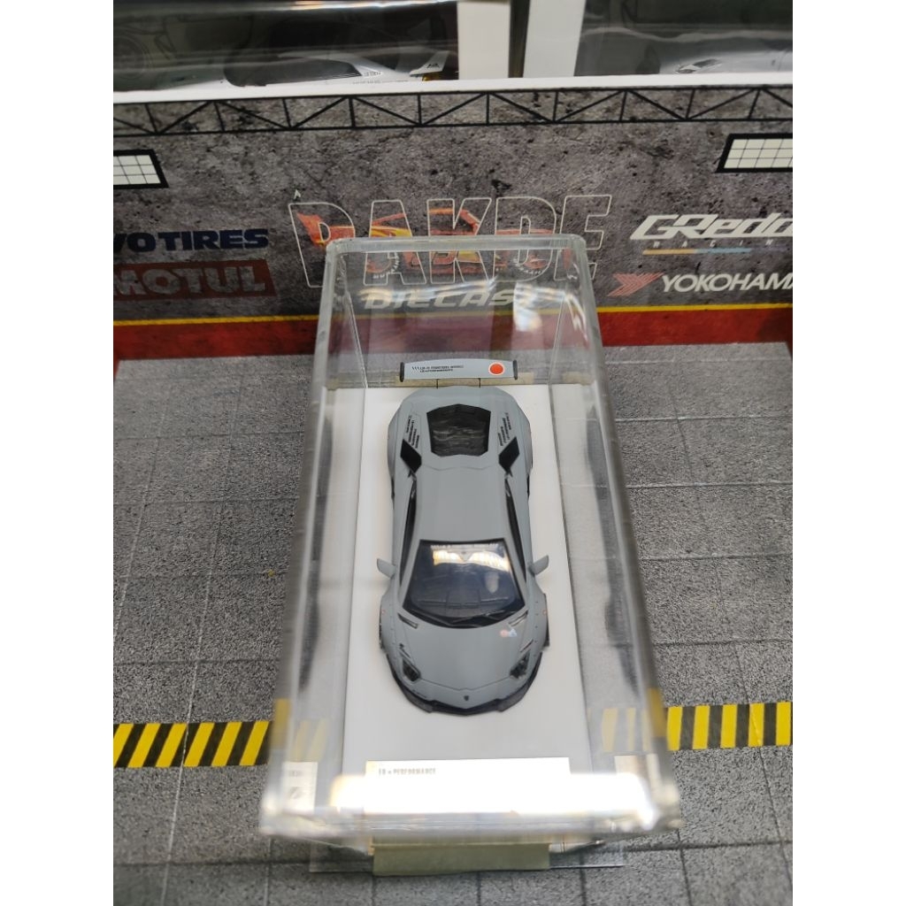 LB PERFORMANCE LAMBORGHINI GREY FIGHTER