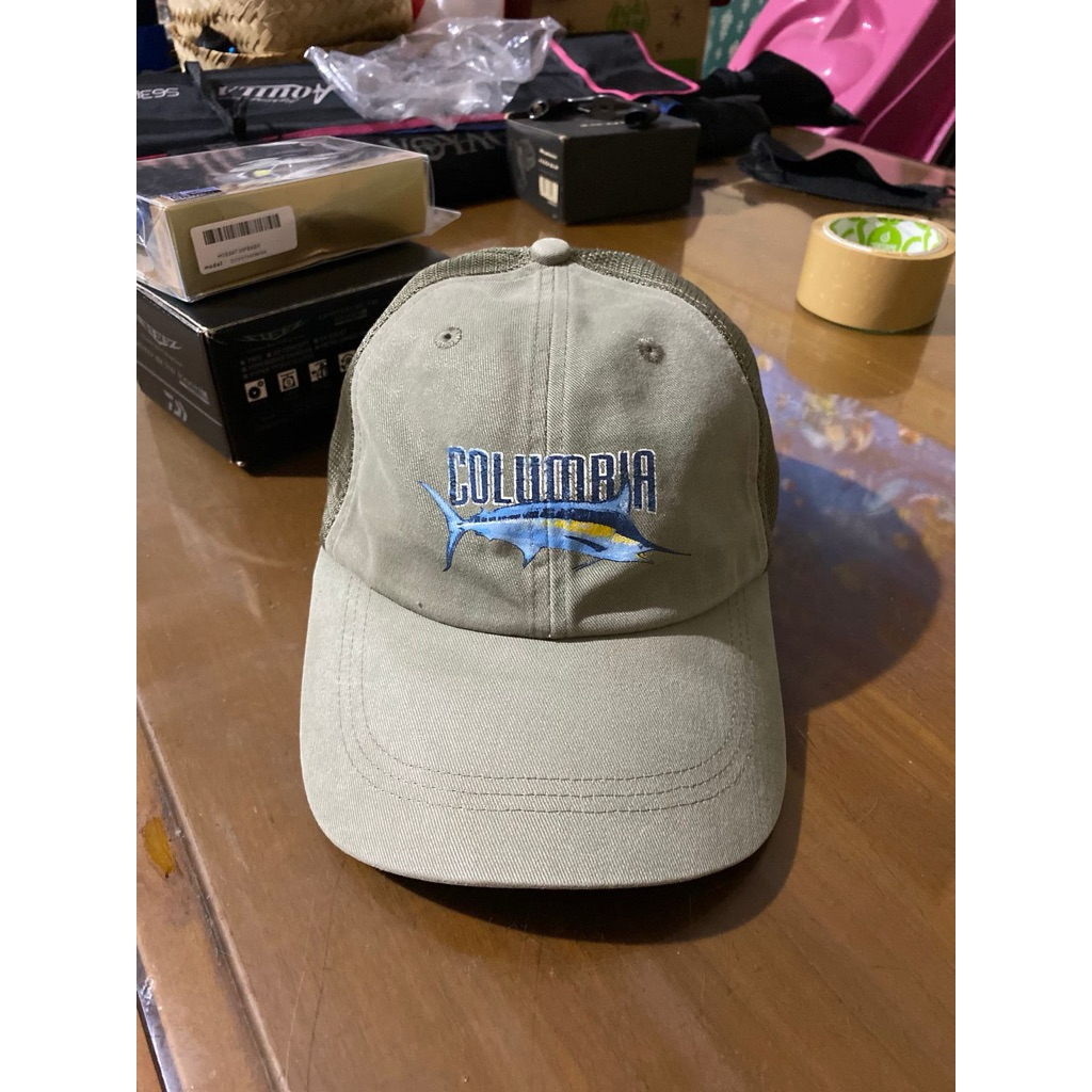 topi columbia second