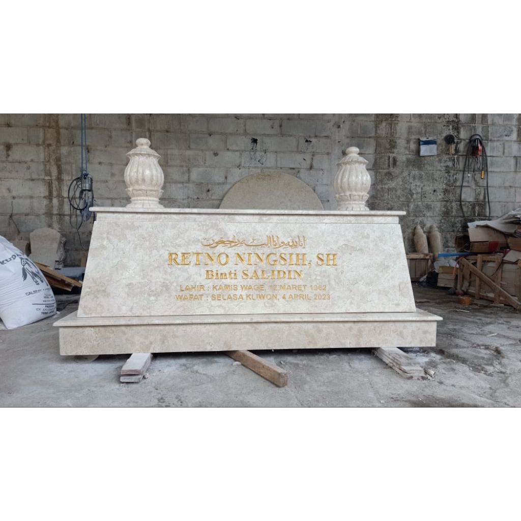Kijing Dan Makam Marmer Nisan Ukir