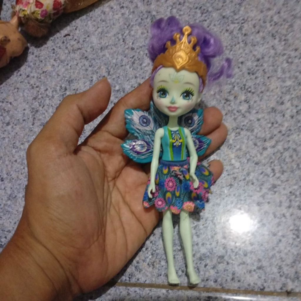 Barbie Enchantimals Patter Peacock Mattel
