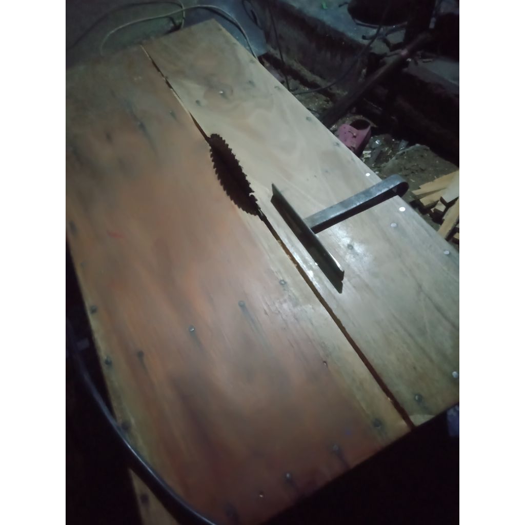 mesin sirkel alat perajang kayu tipis alat tukang kayu