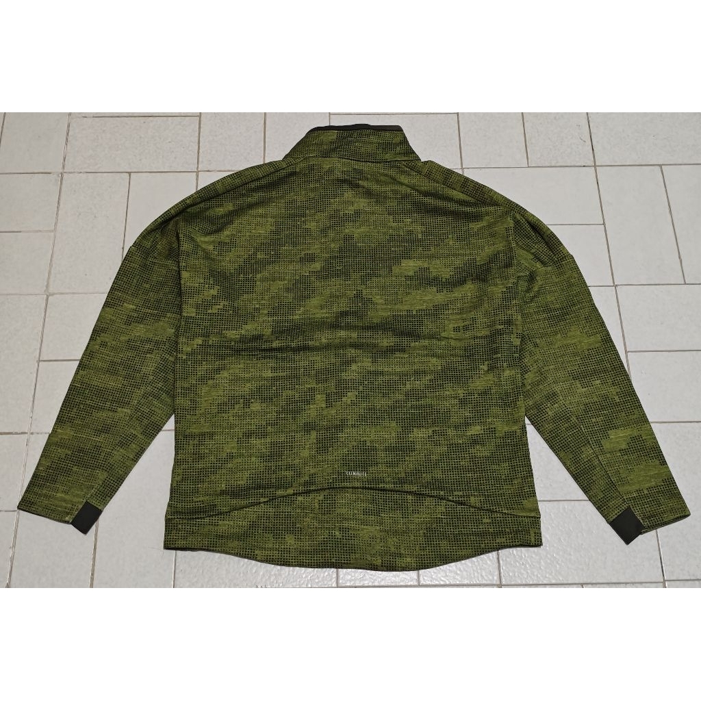 Jaket Sport Running A***** Cl******e Hijau Camo