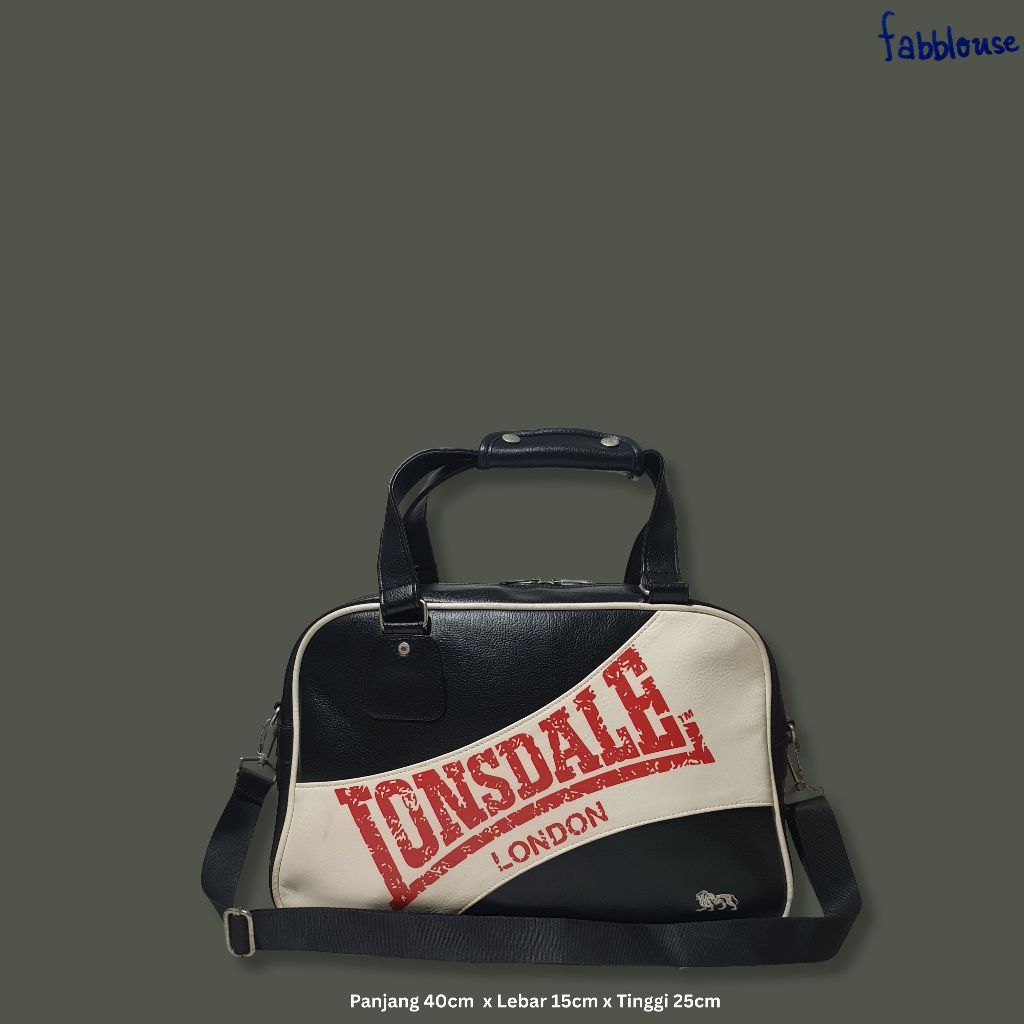Vintage 90s Lonsdale Medium Duffle Bag