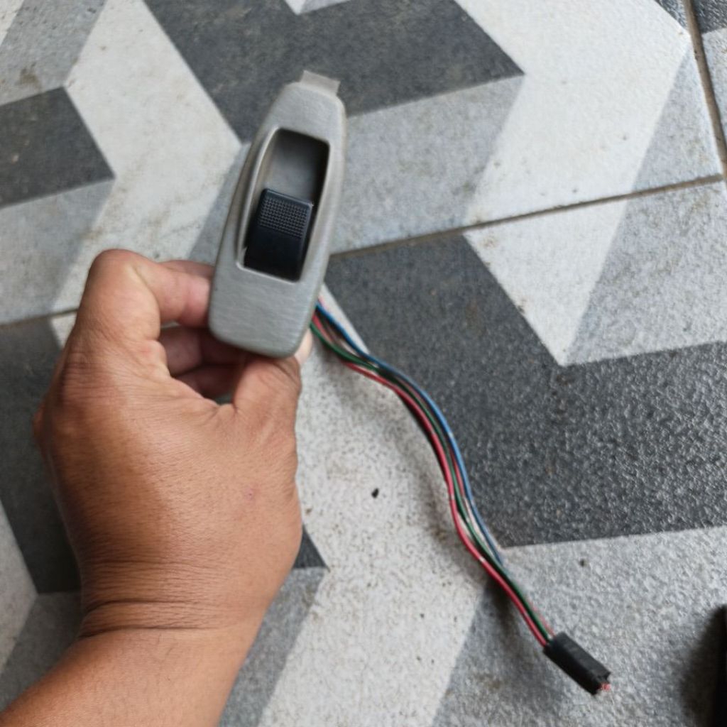 switch saklar power window penumpang mazda premacy protege new lynx