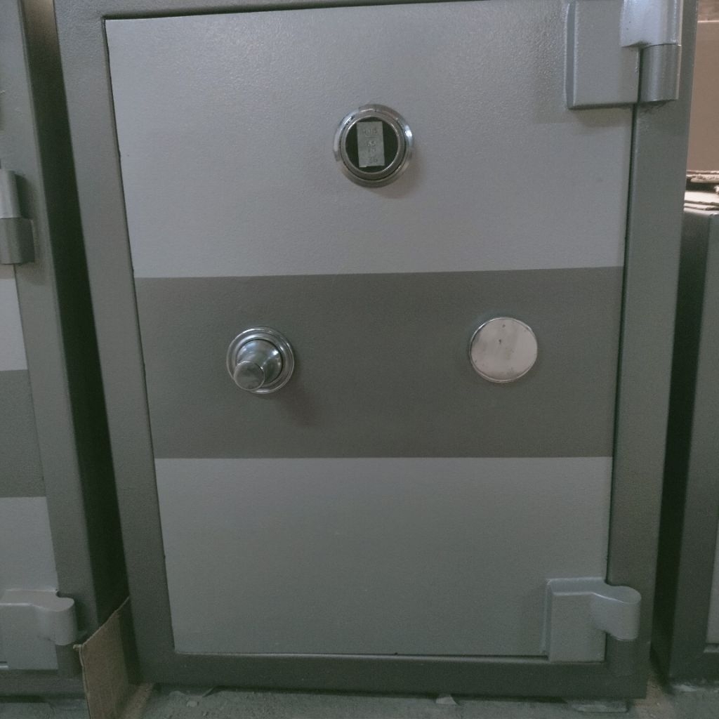 brankas A3 LK TAHAN API DAN TAHAN AIR