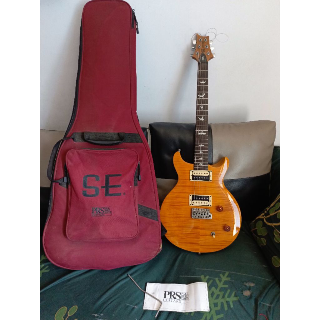 gitar PRS SE SANTANA