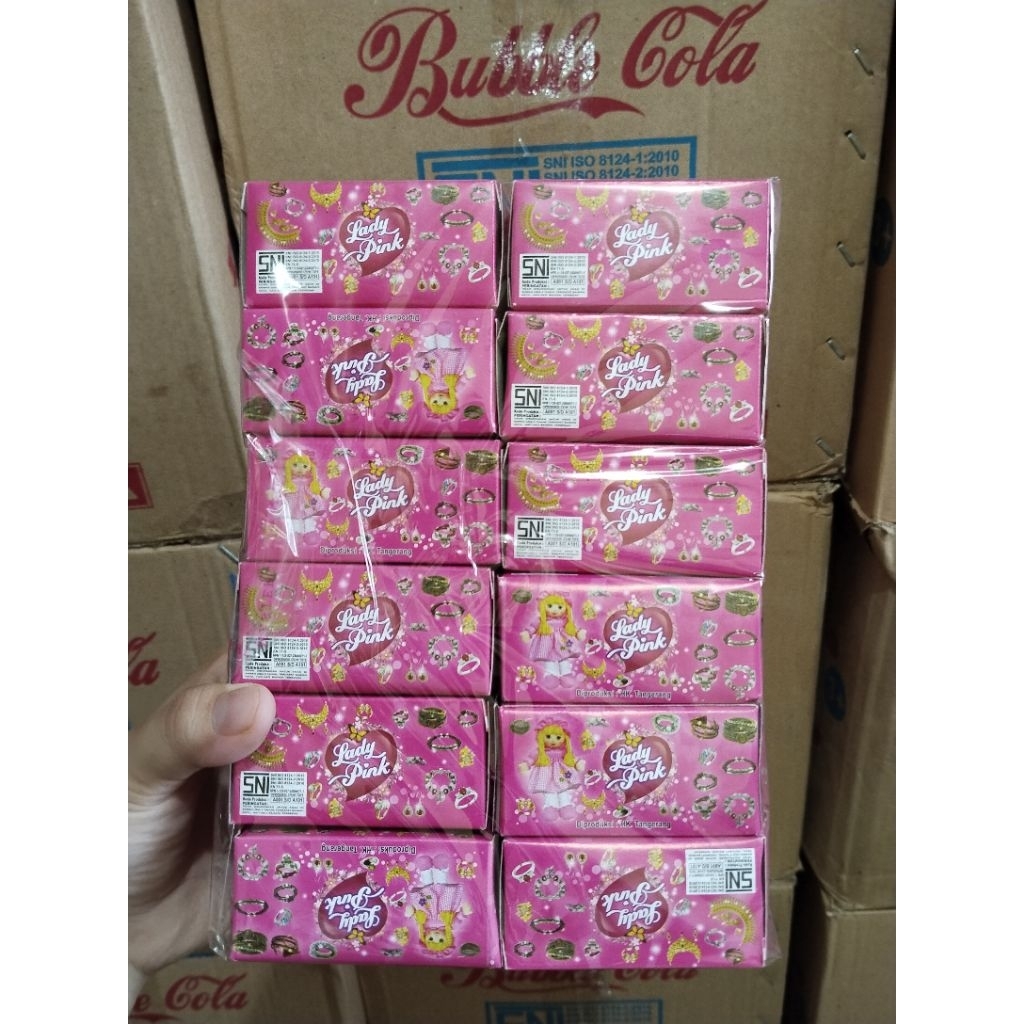 Kotak Kado Lady Pink Berhadiah Langsung isi 36pcs