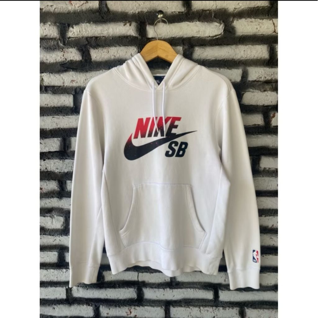 hodie nik3