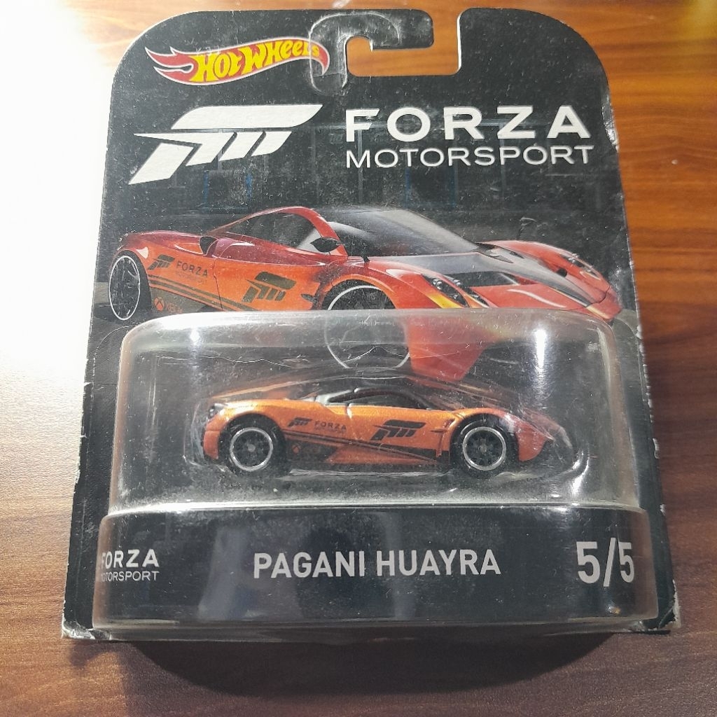 HOT WHEELS Pagani Huayra - Orange