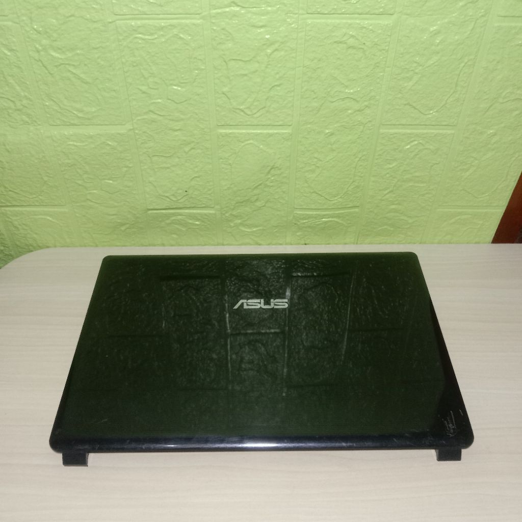 Kesing Case Casing Cover LCD Original Laptop Asus X43U K43U