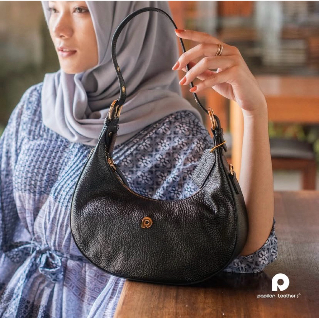 K3517 PAPILLON LEATHERS