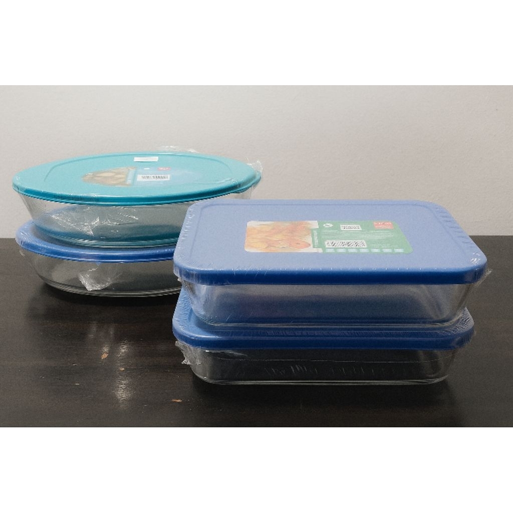 Pero glass container with lid (Pero Pyrex Pirex)