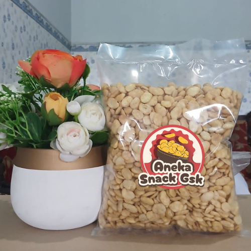 Kacang koro kupas jaipong / koro kupas asin jaipong / 250gr 500gr 1kg