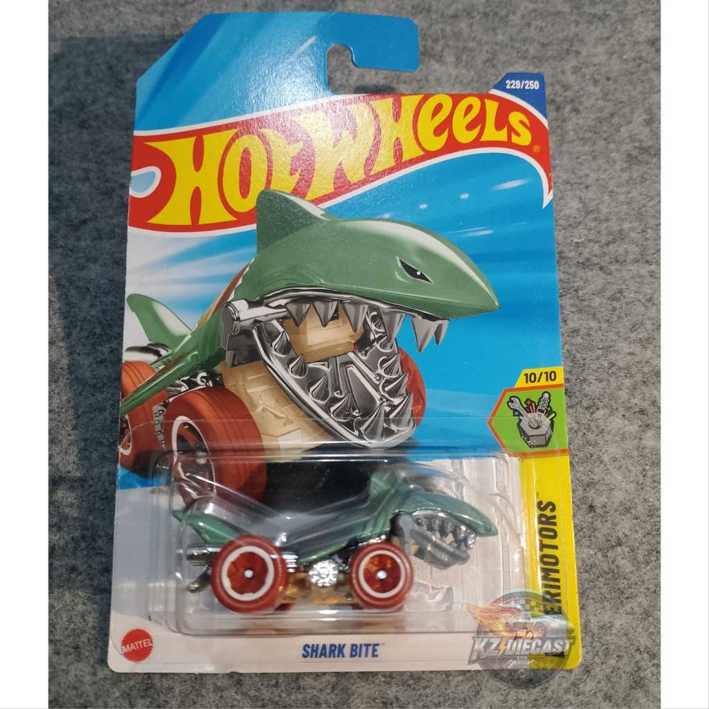 KZ Hot Wheels2025 Treasure Hunt Shark Bite
