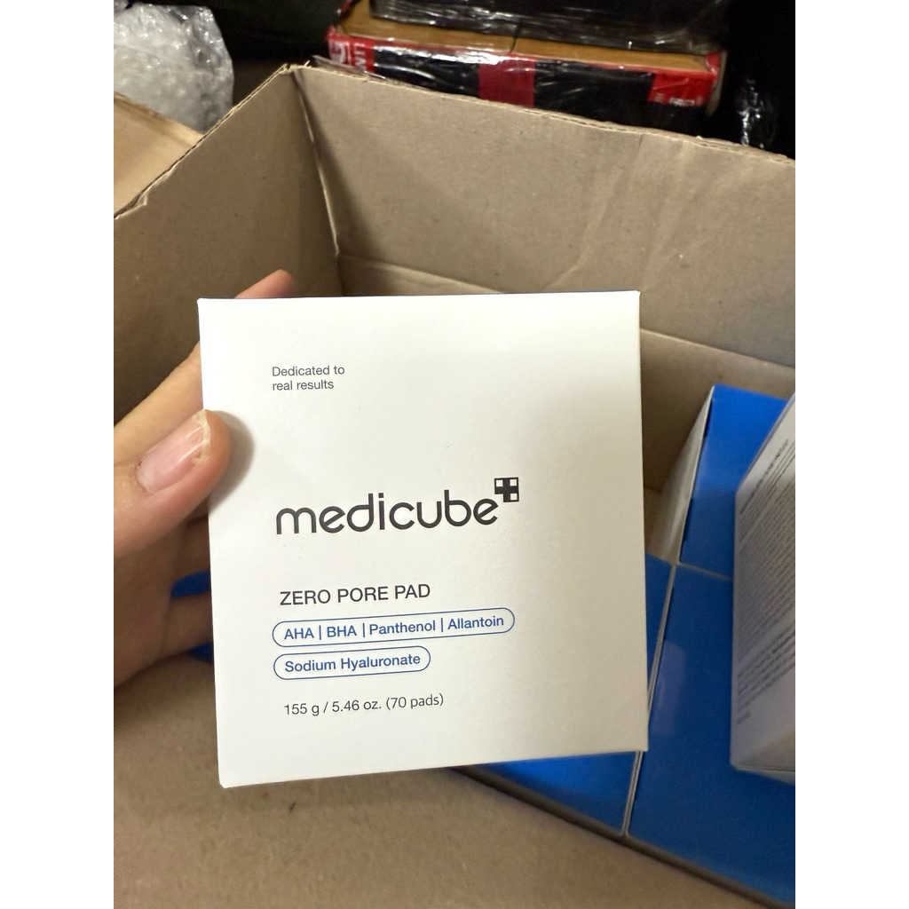 Medicube zero PORE PAD