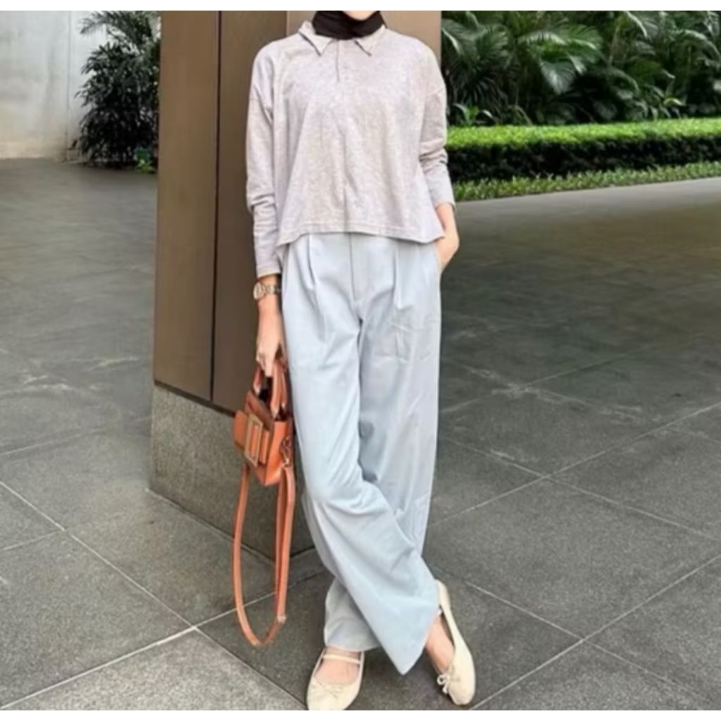 (preloved) blouse polo grey upeu