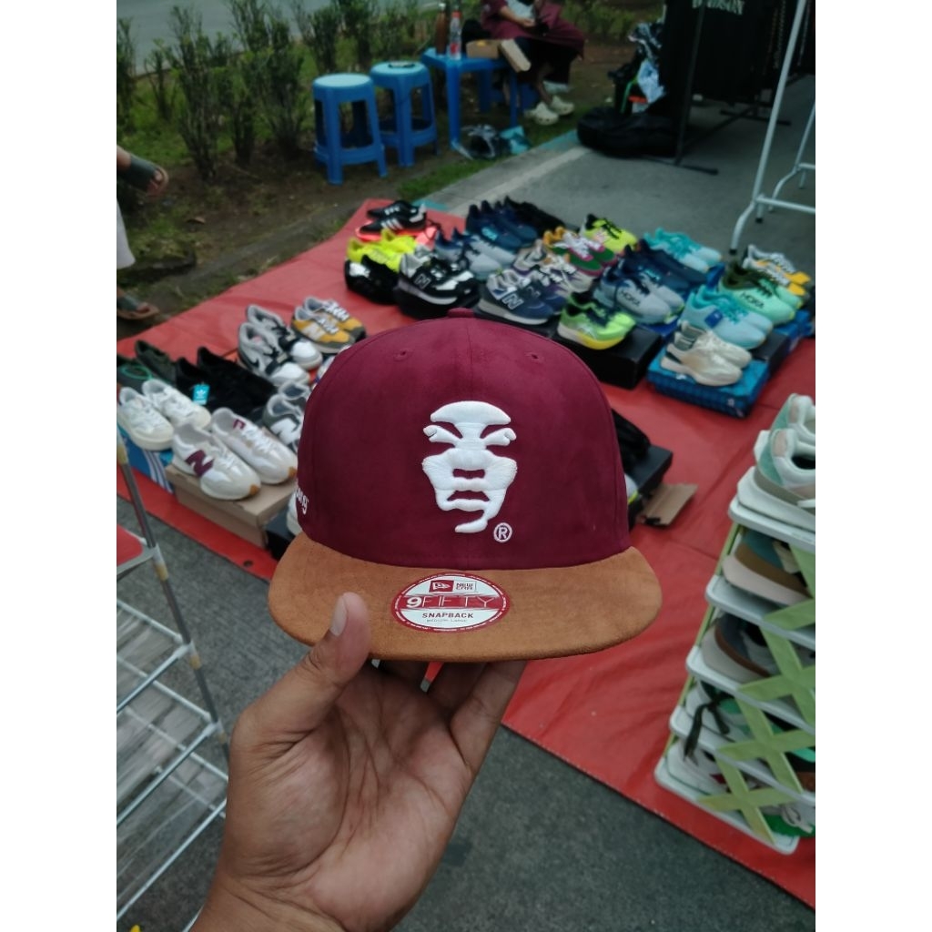 snapback new era supremebeing