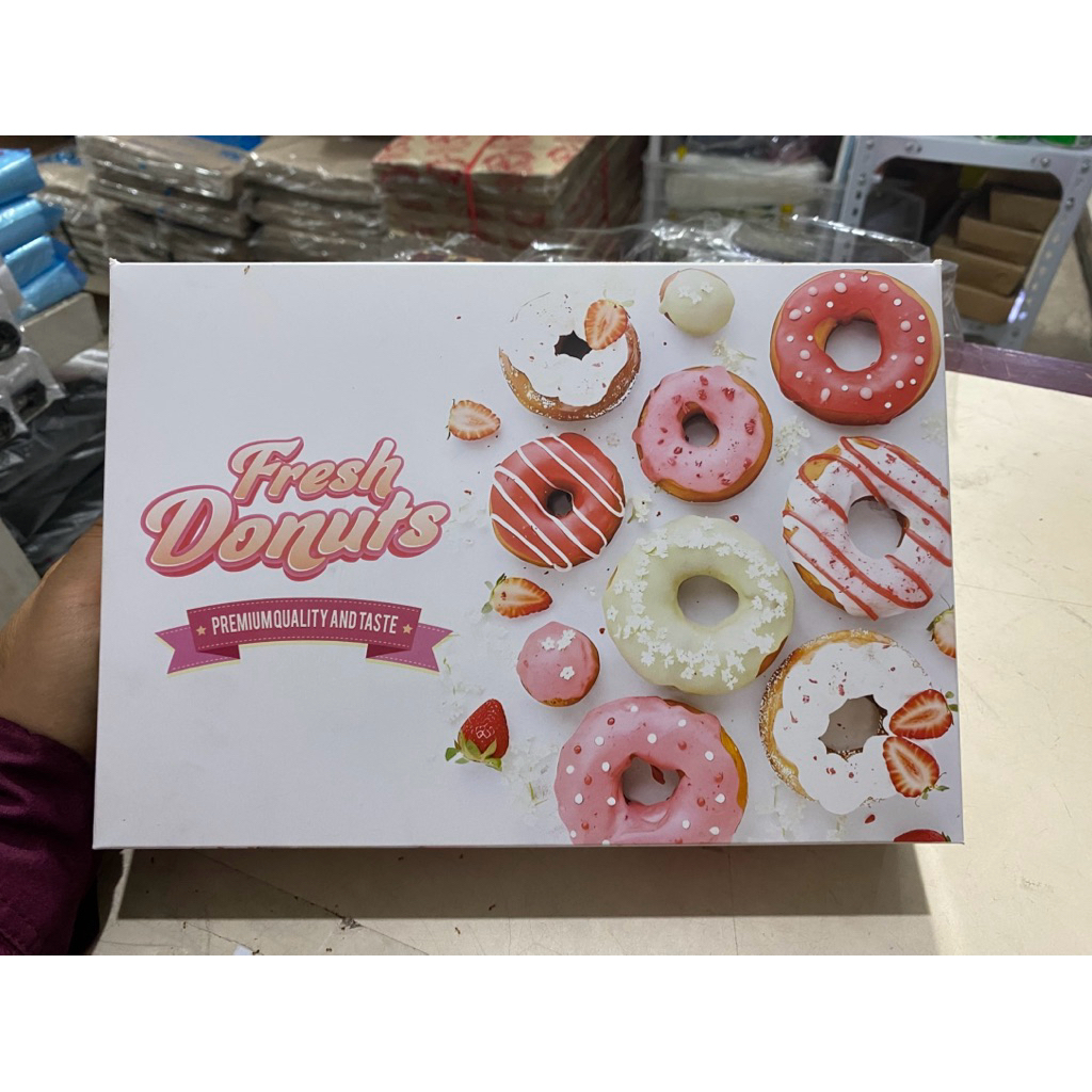 KOTAK DONAT JUMBO 27x18,5x5,5cm/6pcs/tebal/print cantik/tahan rembes