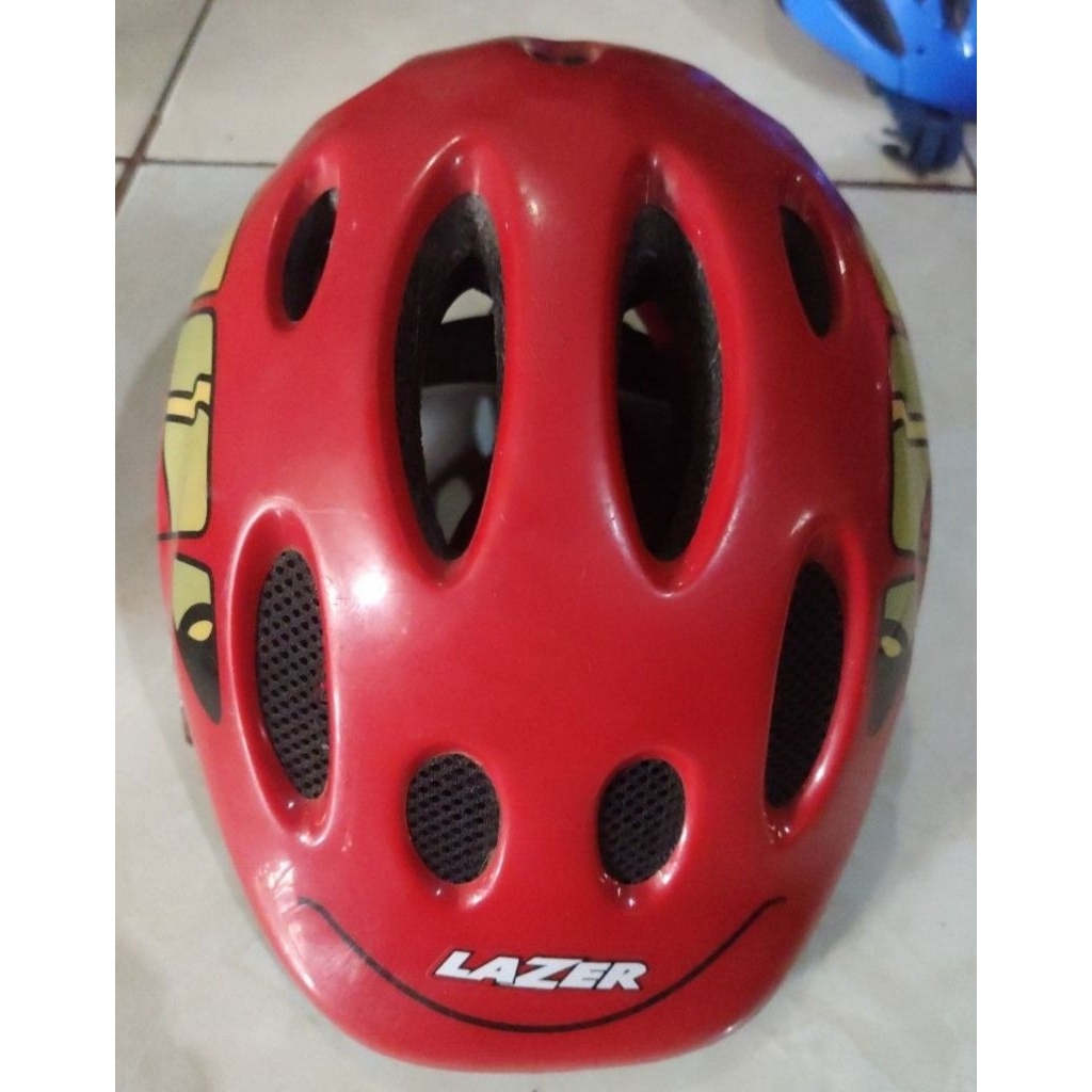 Helm Sepeda Lazer Max