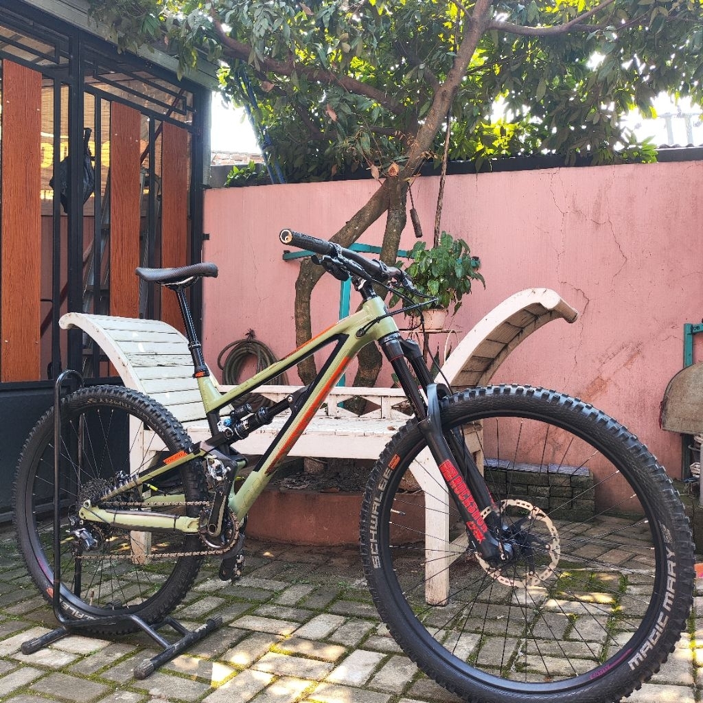 Sepeda Polygon Siskiu N9 29 inci size m Enduro bike upgrade