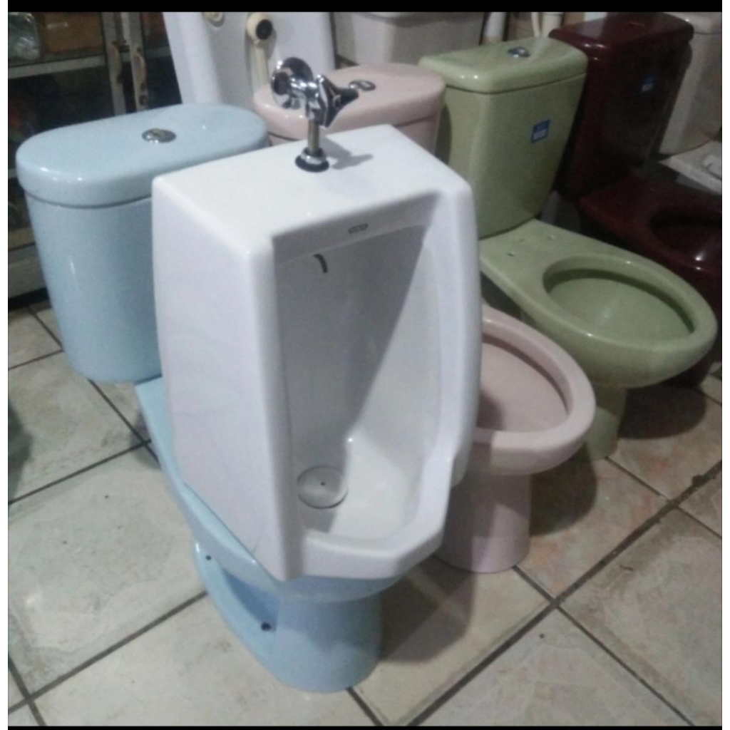 Urinoir / Tempat Kencing Pria | Complite | Bekas Berkualitas