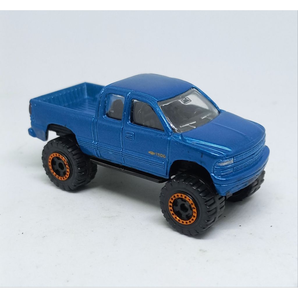 maisto chevy silverado 1500 1/64 loose diecast custom (t)