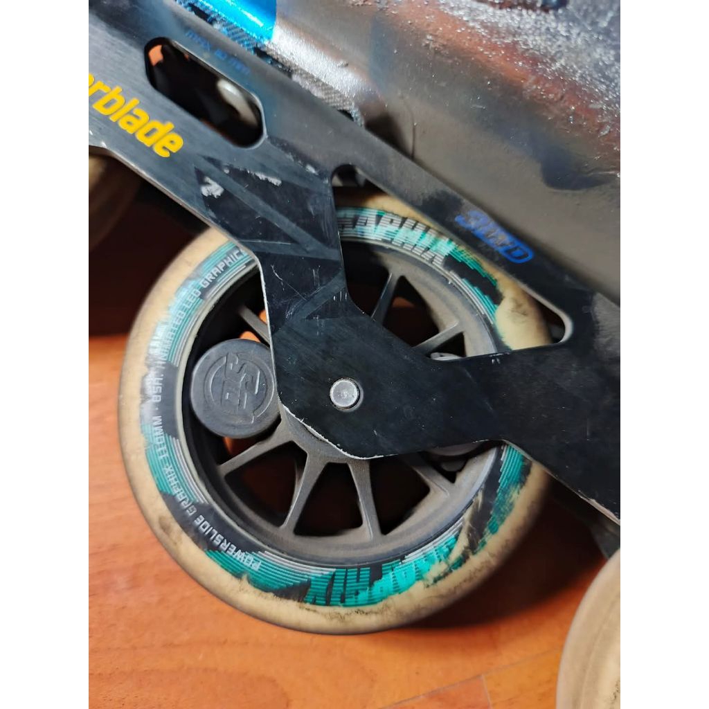 Sepatu Roda 3 Wheels 110mm