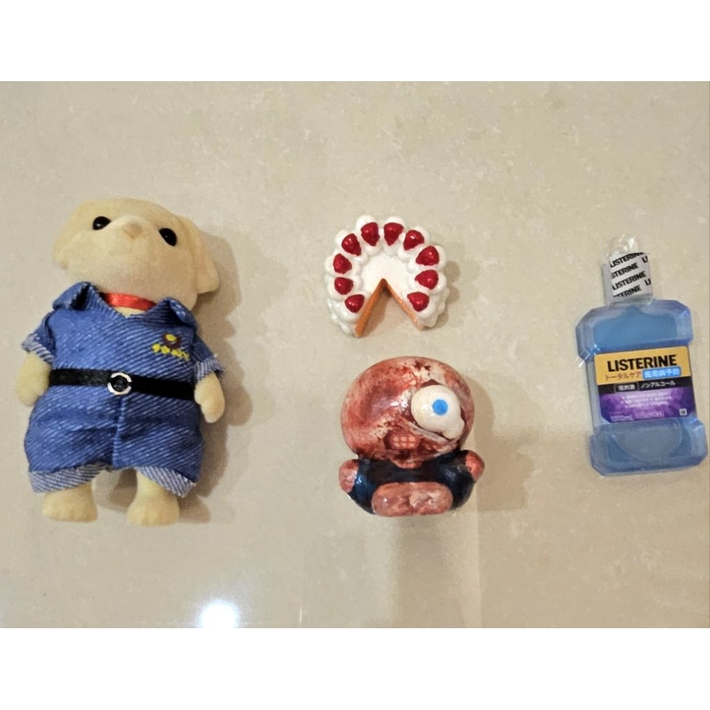 [Preloved] Mouthwashing - Curly Merchandise, Customized Curly Sylvanian Family (Yellow Labrador), Ha
