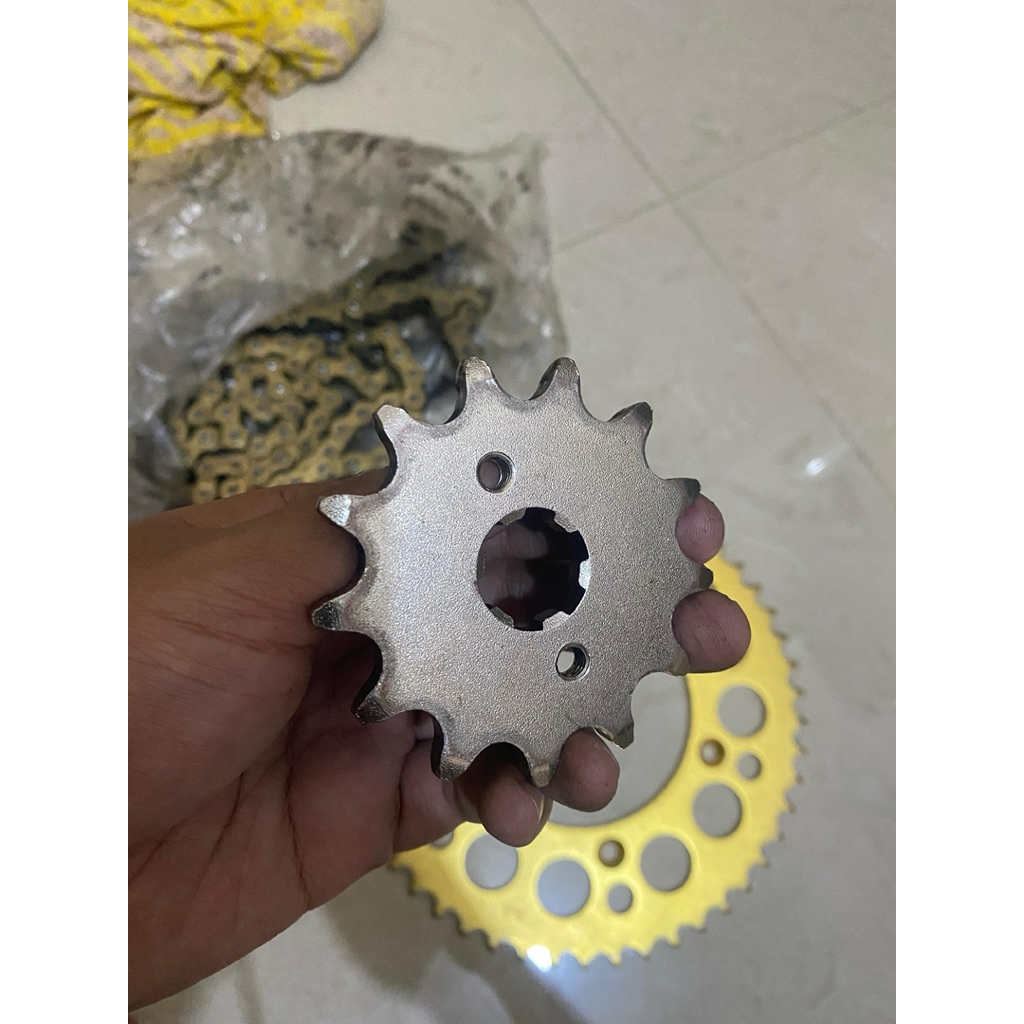 GIR SET CRF 520 + RANTAI 520