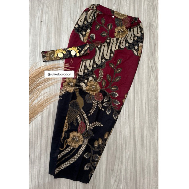 Rok / Kamen Jadi Batik Wisuda , kondangan Model Wiru , Lipat , Mermaid /duyung , span , wiron by yul