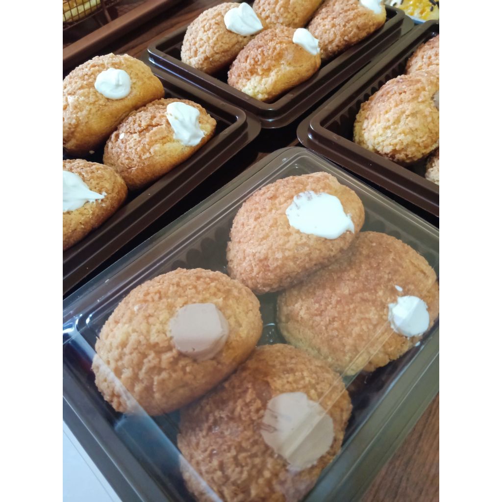 Choux craquelin