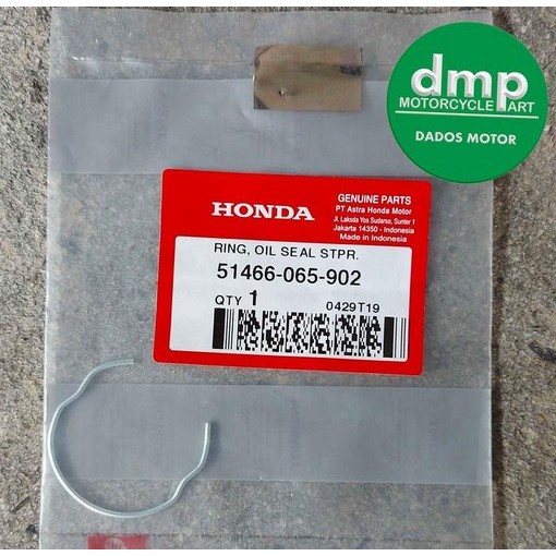 RING CLIP KLIP TAHANAN OIL SEAL TABUNG SHOCK DEPAN CS1 51466-065-902