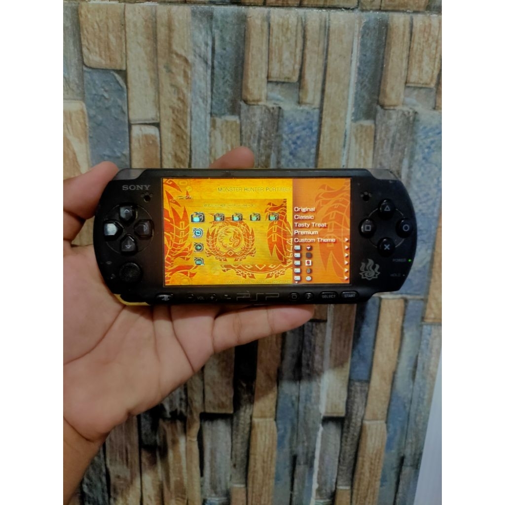 psp seri 3000 limited adition monster hunter 32gb