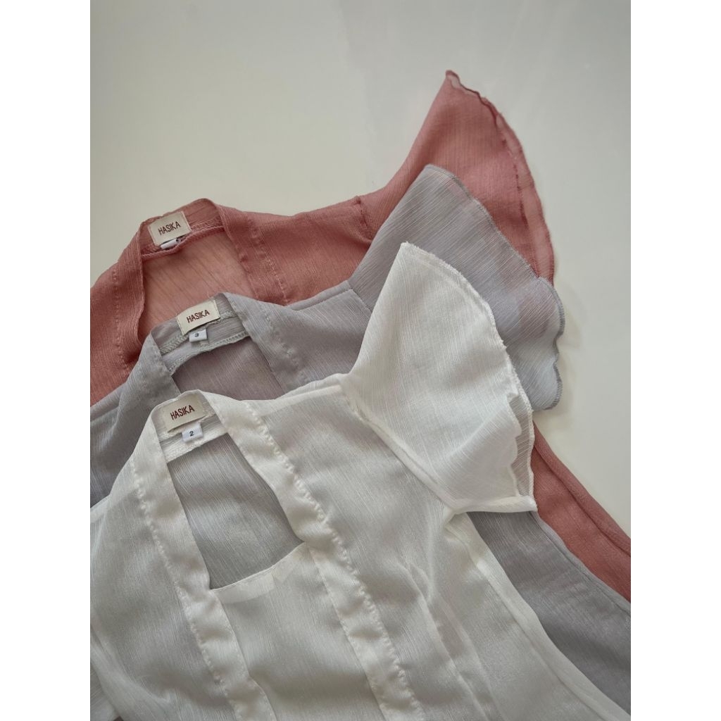 Kebaya anak perempuan / fashion anak / baju adat Bali