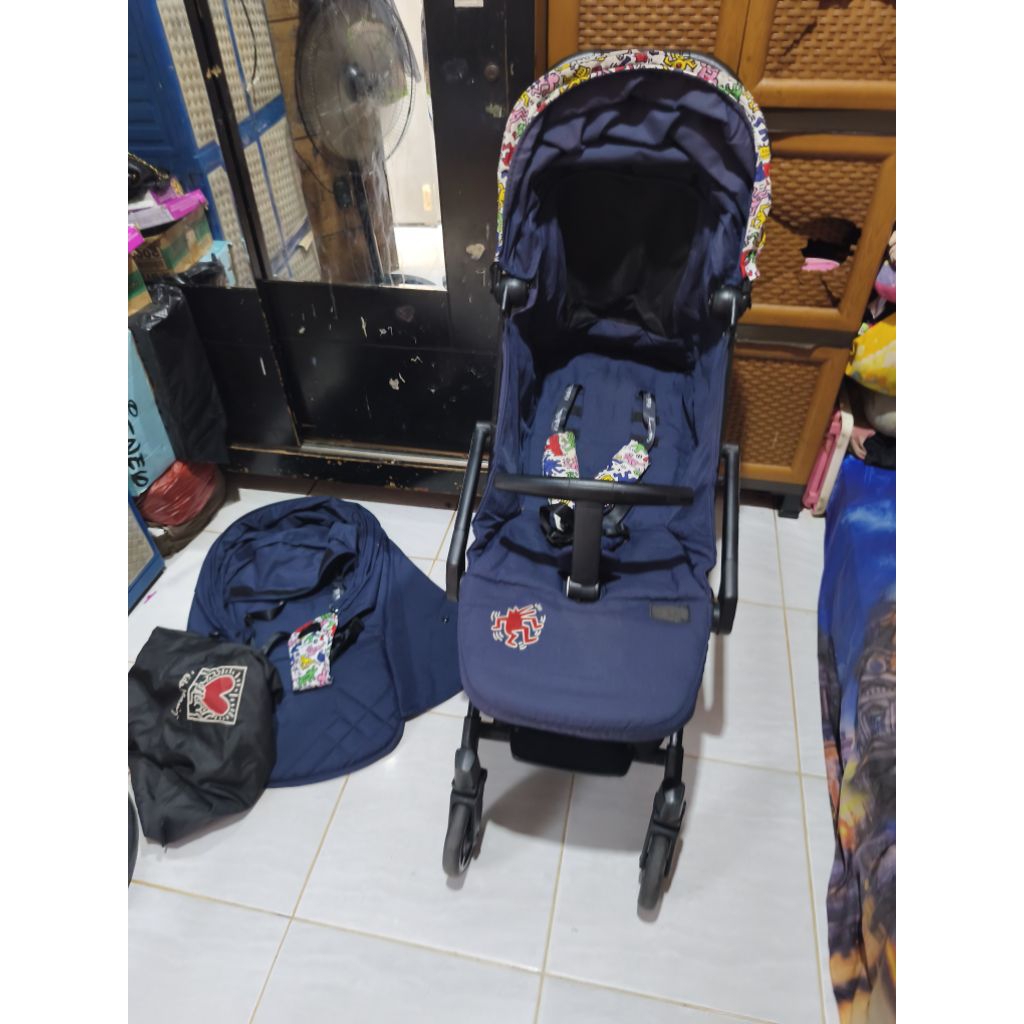 stroller Dash x Keith haring preloved lengkap tas lipat cabin size