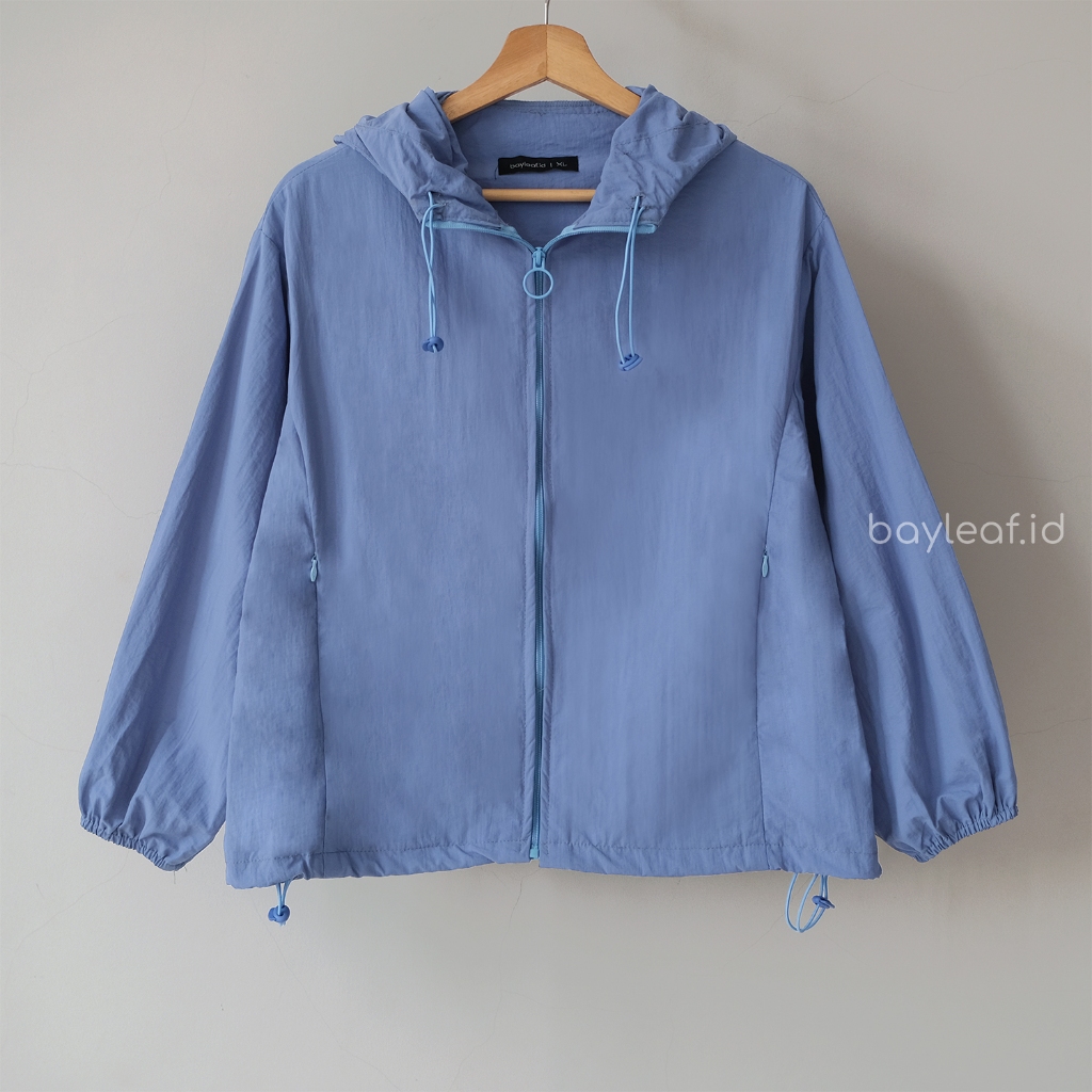 Bayleaf.id Owen Jacket Basic Polos / Jaket Parasut Olahraga Wanita