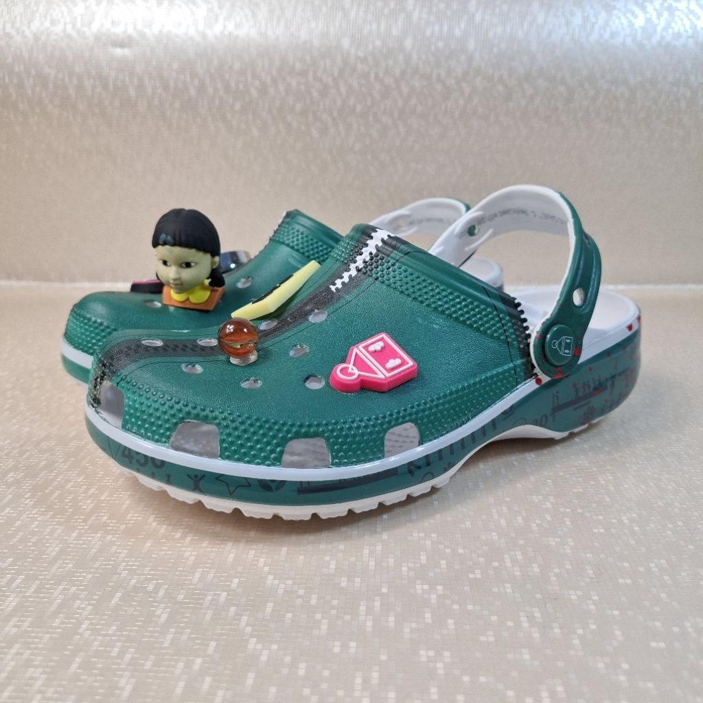 SANDAL CROCS CLASSIC SQUID GAME / SANDAL CROCS CHARAKTER / SANDAL CROCS UNISEX