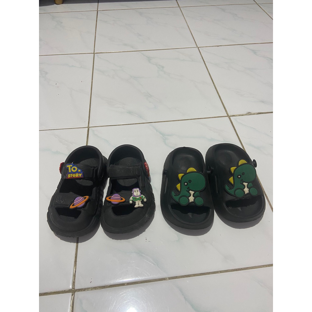 Preloved Sandal anak