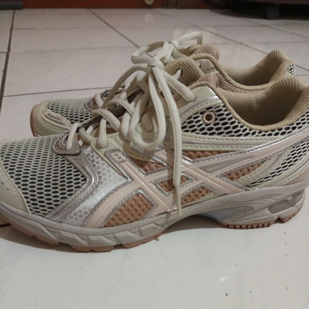 Sepatu Asics Original