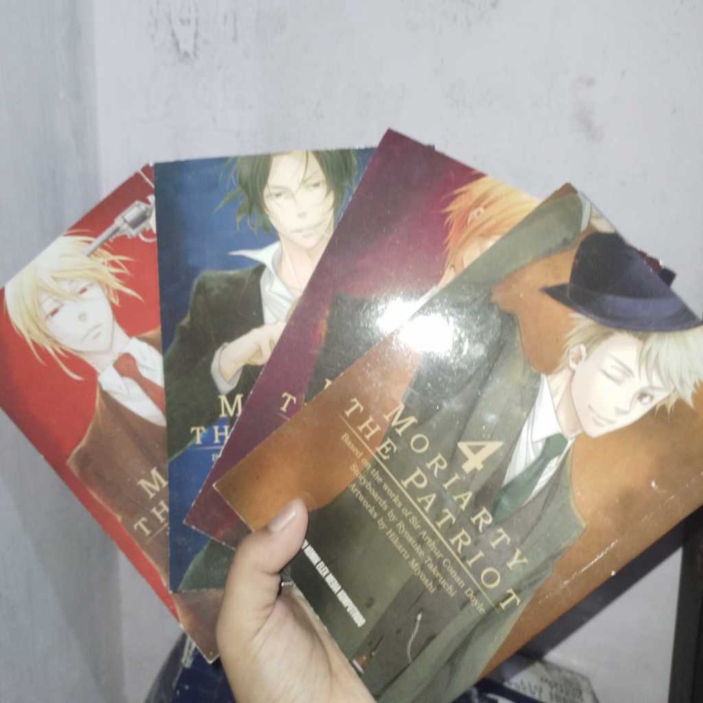 moriarty the patriot 1-4 preloved