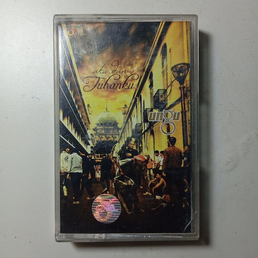 Kaset Pita Ungu Album Aku dan Tuhanku
